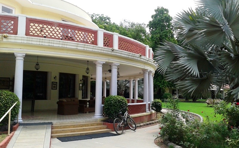 Information on the top-5 hotels for a stay in Ranthambore