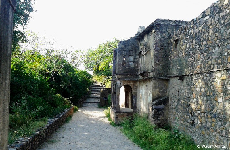 Place to see Ranthambore Fort