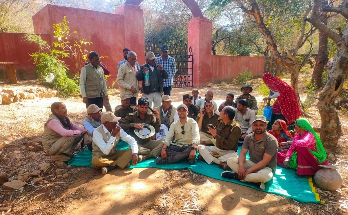 Forest workers sitting on strike in Ranthambore