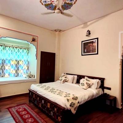 Room 1